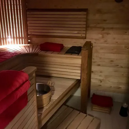 With Sauna Апартаменты